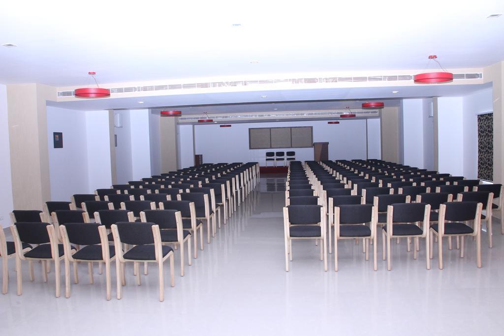 Hotel Hills Park Pathanamthitta Ngoại thất bức ảnh