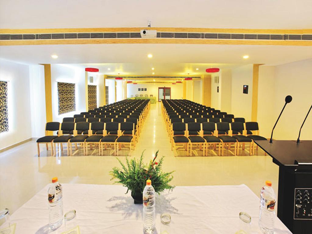 Hotel Hills Park Pathanamthitta Ngoại thất bức ảnh